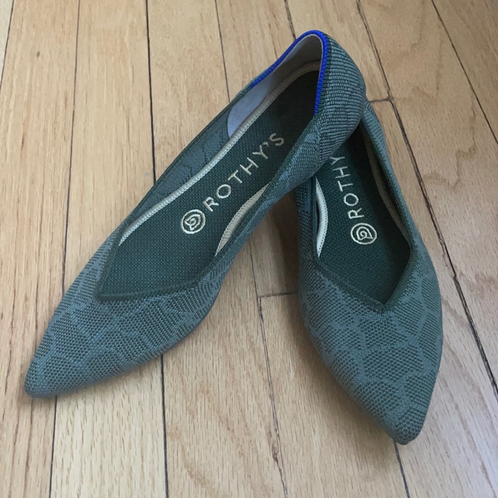 Rothy’s The Point in Safari. Size 6.5.